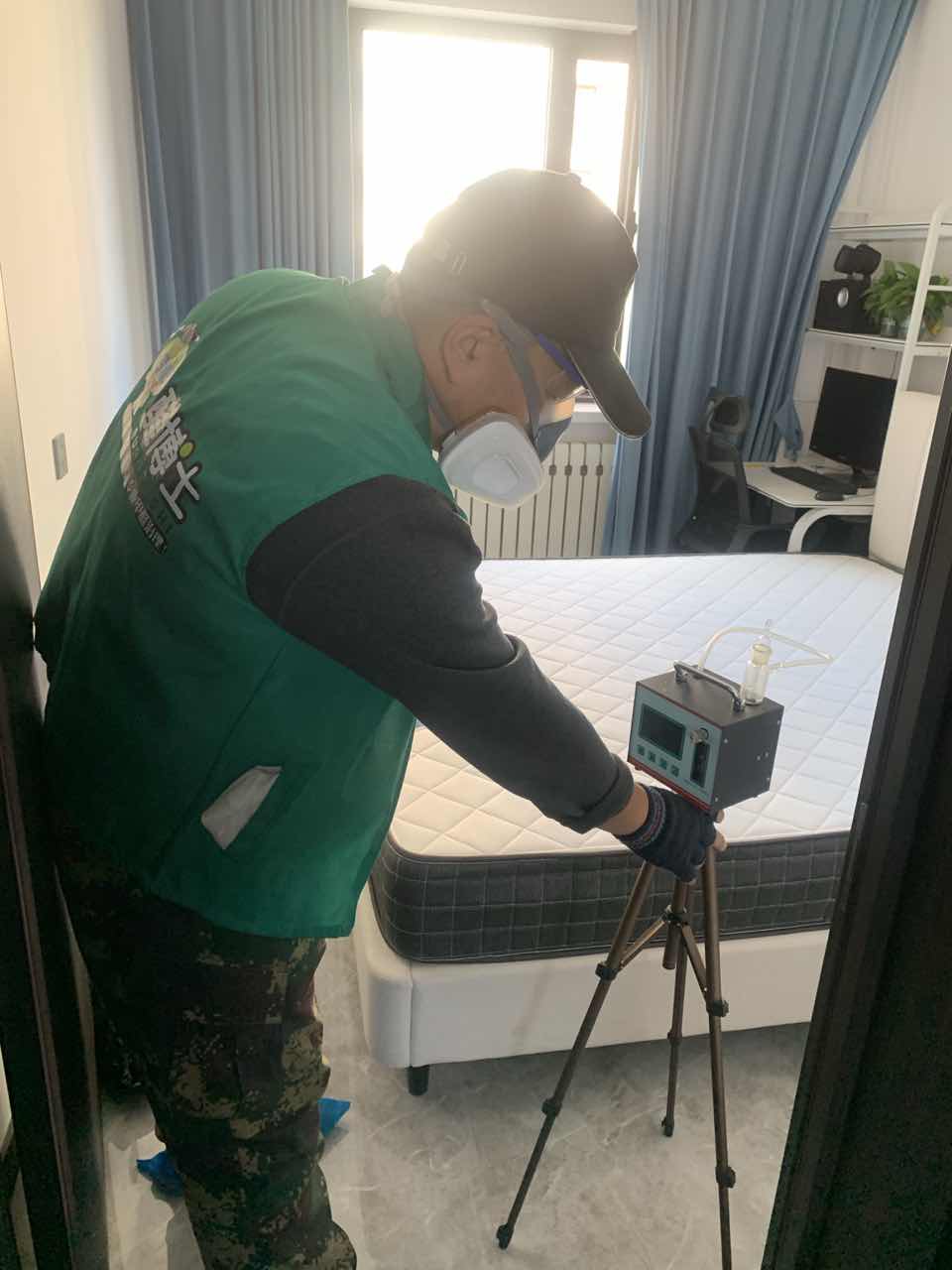 安达醛博士百和国际小区测甲醛 甲醛检测现场